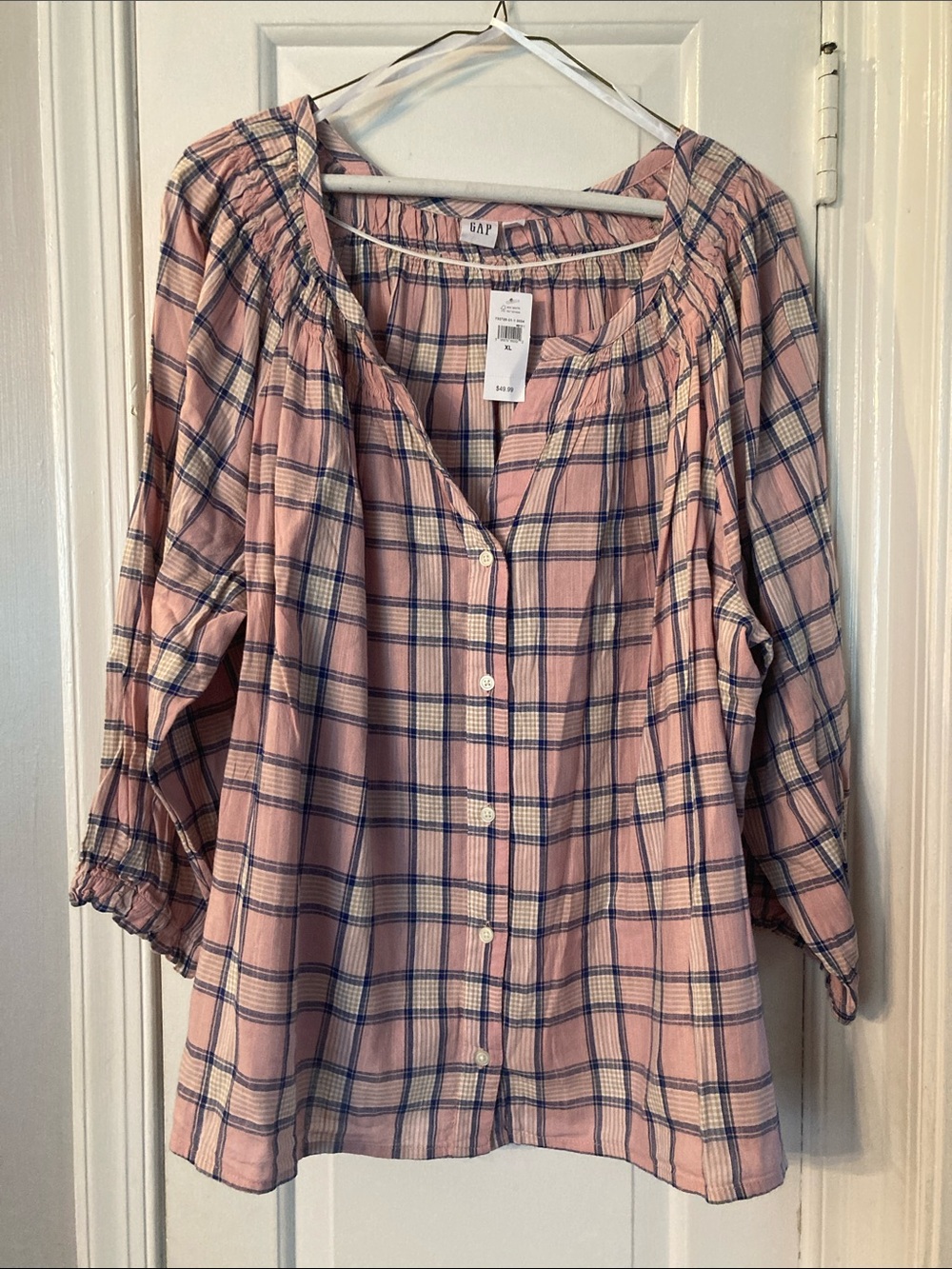 GAP Pink and Blue Plaid Button-Front Women's Shirt